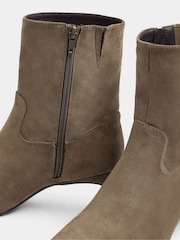 Yours Curve Natural Soft Square Toe Kitten Heel Ankle Boots in Wide E Fit - Image 5 of 5