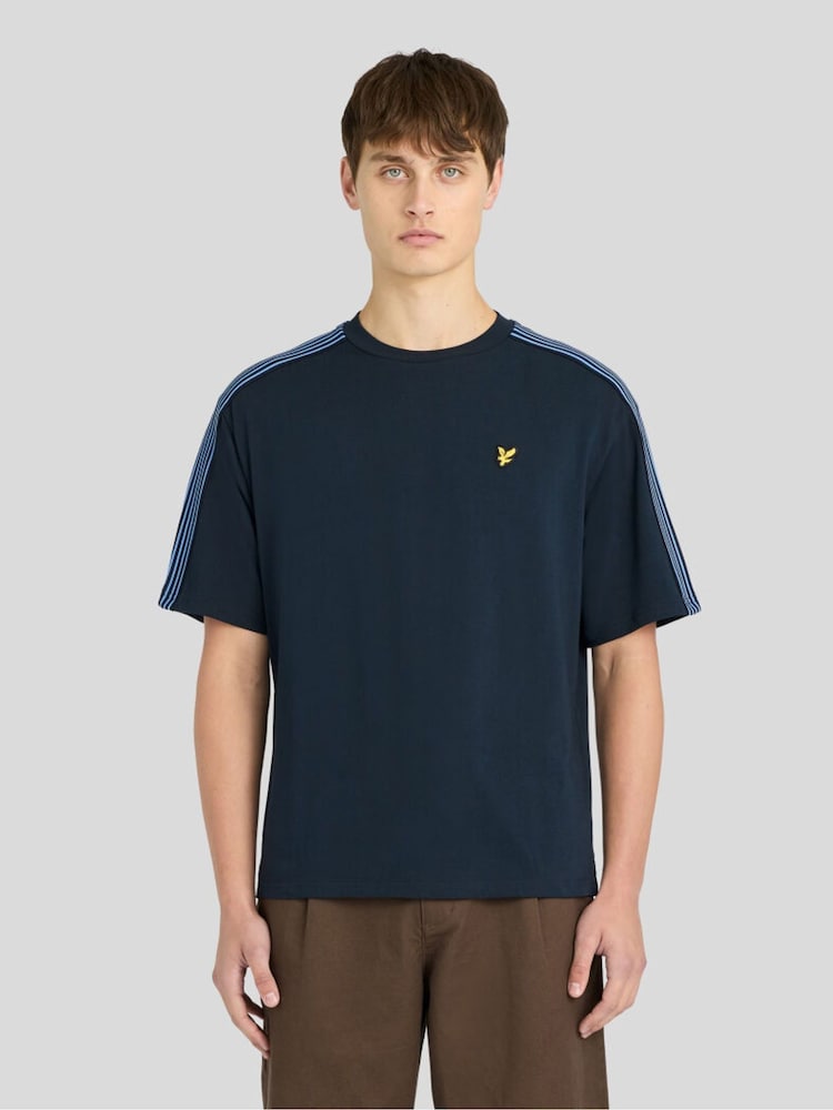 Plavo - Lyle & Scott Stripe Taped T-Shirt - Slika 1 od 6