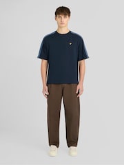 Plavo - Lyle & Scott Stripe Taped T-Shirt - Slika 3 od 6