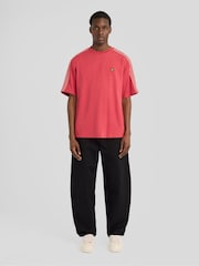 Crveno - Lyle & Scott Stripe Taped T-Shirt - Slika 3 od 6