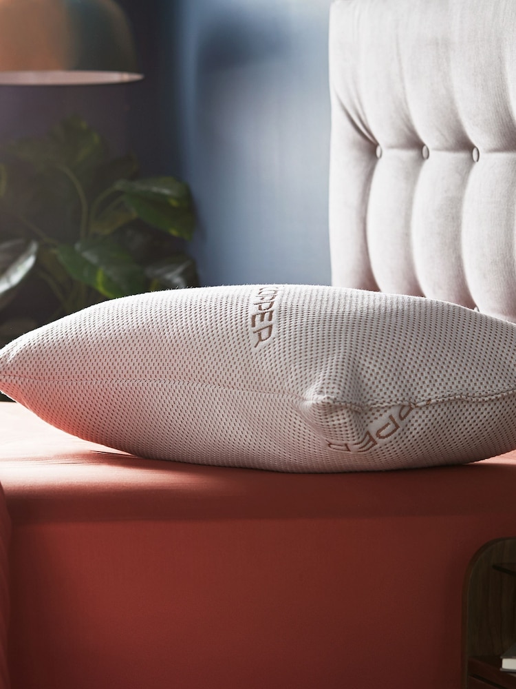 Silentnight Wellbeing Kissen, Kupfer - Bild 1 von 9 Silentnight Wellbeing Kissen, Kupfer - Bild 1 von 9