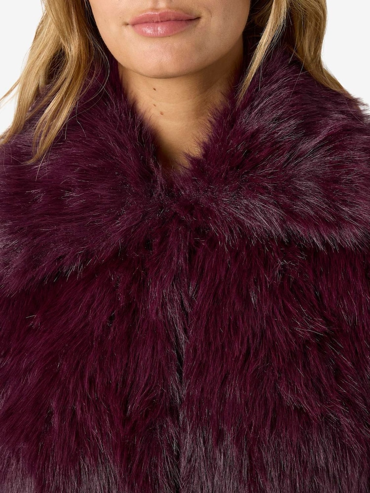 NOISY MAY Purple Fur Jacket - Image 2 of 3 NOISY MAY Purple Fur Jacket - Image 2 of 3