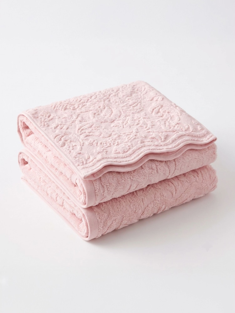 Allure Bath Fashions Sepia Rose Gracie Floral Jacquard Scalloped Towel - Image 2 of 6 Allure Bath Fashions Sepia Rose Gracie Floral Jacquard Scalloped Towel - Image 2 of 6