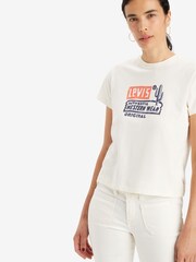 Levi's® Western Wear Egret Graphic Classic 100% Cotton T-Shirt - Image 3 of 7