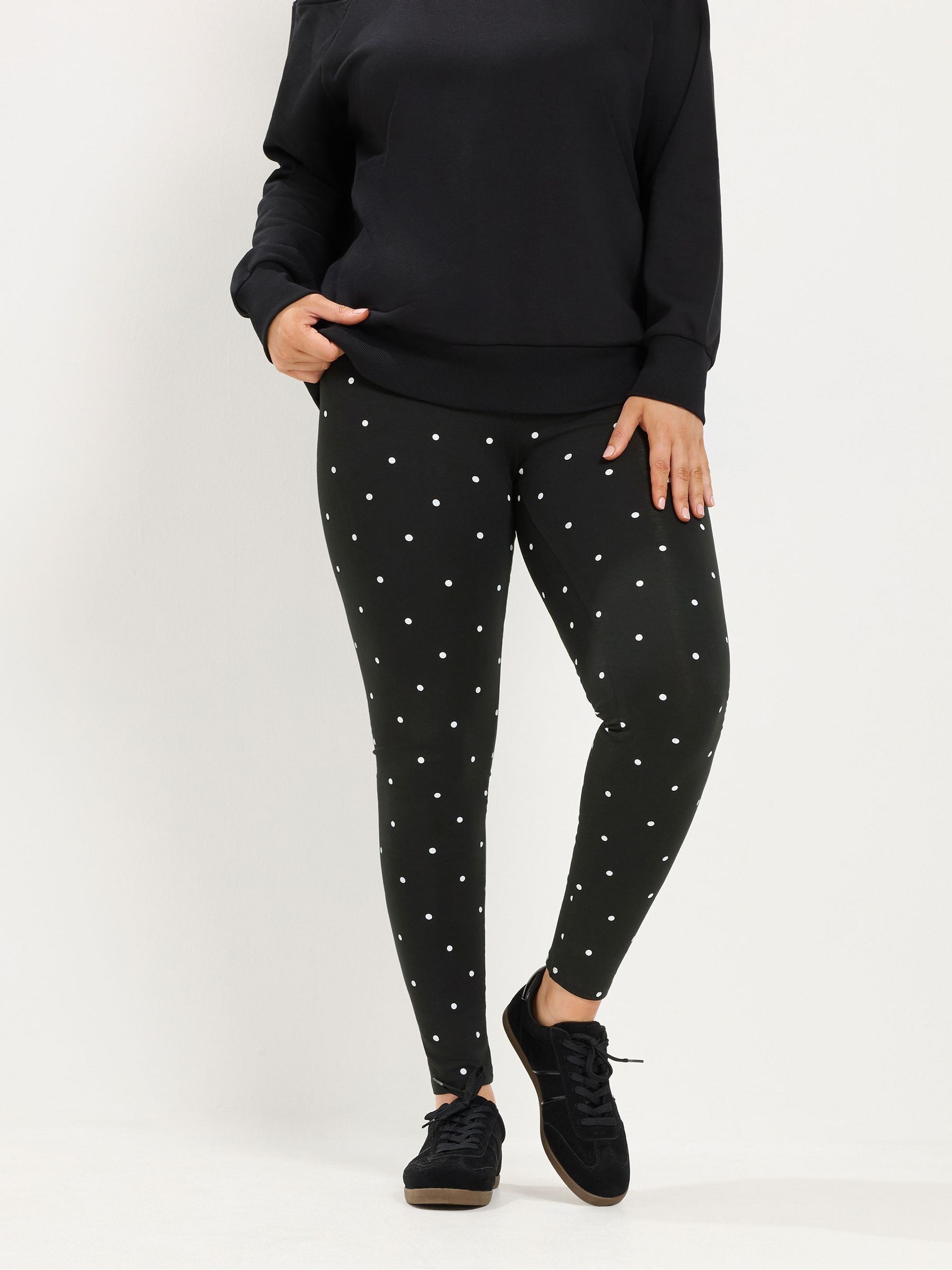 Yours Women's Black Curve Polka Dot Leggings - Image 3