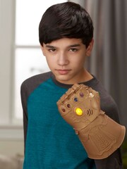 Avengers Infinity Gauntlet - Image 1 of 4