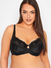 Yours Curve Black Lace Non-Padded Underwired Bras 2 Packs - Image 3 of 4