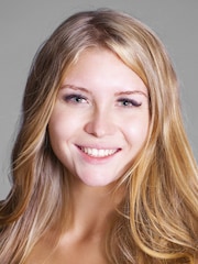 AS Teen Makeover Photoshoot Gift Experience - Image 1 of 4