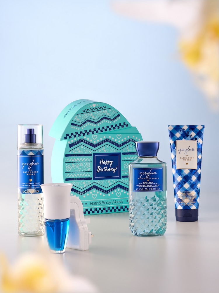 Bath & Body Works Clear Happy Birthday Gingham Beauty Box (Worth 76.00) - Image 1 of 1 Bath & Body Works Clear Happy Birthday Gingham Beauty Box (Worth 76.00) - Image 1 of 1
