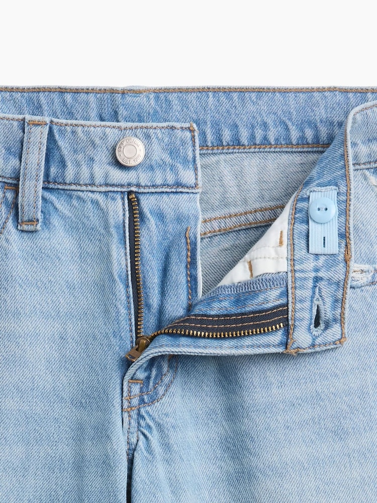 Gap Light Wash Low Rise Baggy Jeans (5-13yrs) - Image 4 of 4 Gap Light Wash Low Rise Baggy Jeans (5-13yrs) - Image 4 of 4