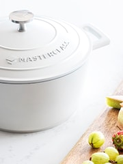 Masterclass Cream Cast Aluminium 2.5L Casserole Dish - Image 2 of 3