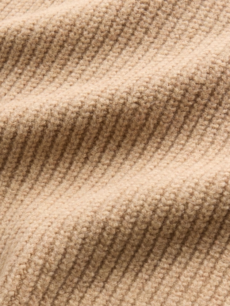 Gap Cream CashSoft Mock Neck Knitted Vest - Image 2 of 2 Gap Cream CashSoft Mock Neck Knitted Vest - Image 2 of 2