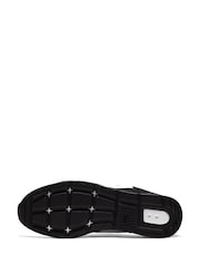 Nike Black Venture Runner Trainers - Image 7 of 12