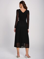 Noir - Jolie Moi Mesh Long Sleeve Pleated Maxi Dress - Image 2 de 6