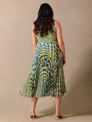 Live Unlimited Green Curve Kaleidoscope Sunray Pleat Maxi Dress - Image 3 of 6