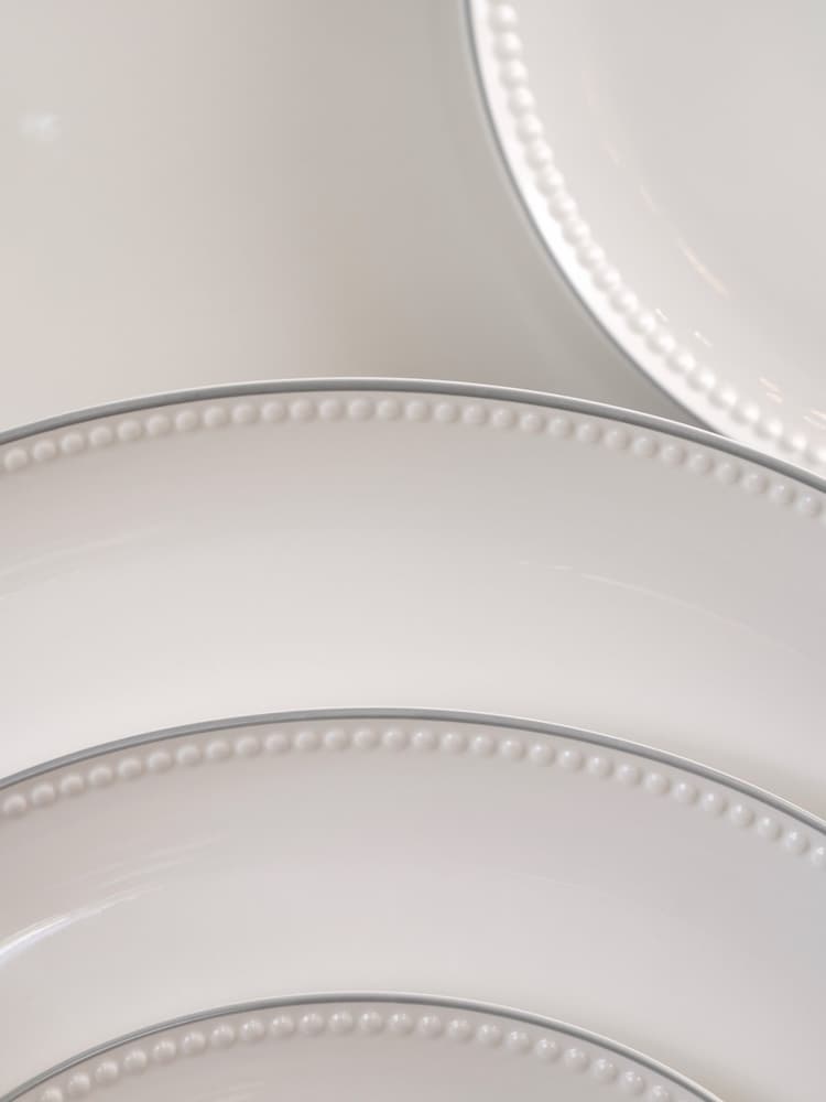 Mary Berry 16 Piece White Signature Dinner Set - Image 4 of 4