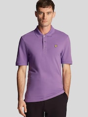 لون بنفسجي - قميص بولو كلاسيكي من Lyle & Scott  - صورة 1 من 4