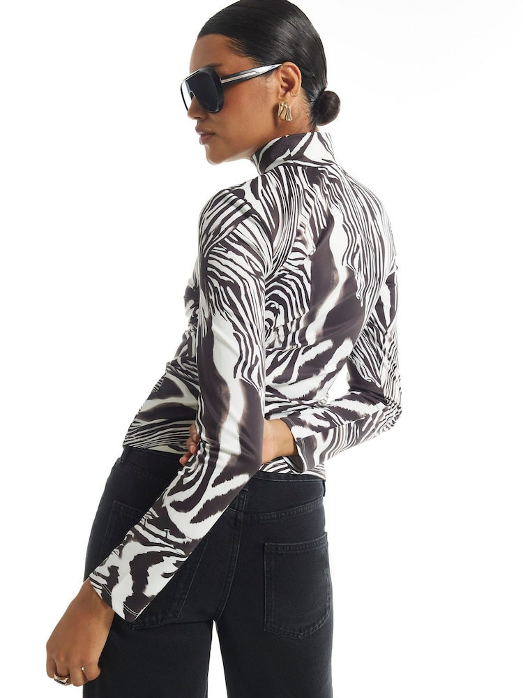 River Island White Zebra Funnel Neck Top - Image 4 of 4 River Island White Zebra Funnel Neck Top - Image 4 of 4