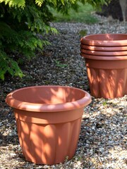 Wham Set of 5 Brown Garden Vista 33cm Plastic Round Planters - Image 1 of 4