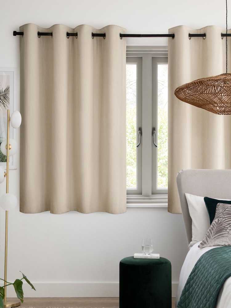 Natural Light Blackout/Thermal Cotton Eyelet Curtains - Image 3 of 6