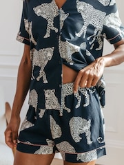 Conjunto de pijama corto de algodón con estampado de leopardo de Chelsea Peers - Imagen 4 de 5