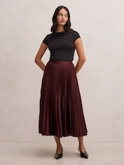 Forever New Red Ester Satin Pleated Skirt - Image 5 of 5