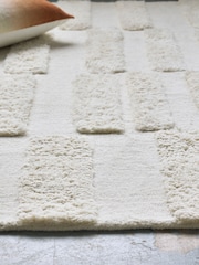 French Connection Cream Watamu Wool Tufted Rug - Image 2 of 4