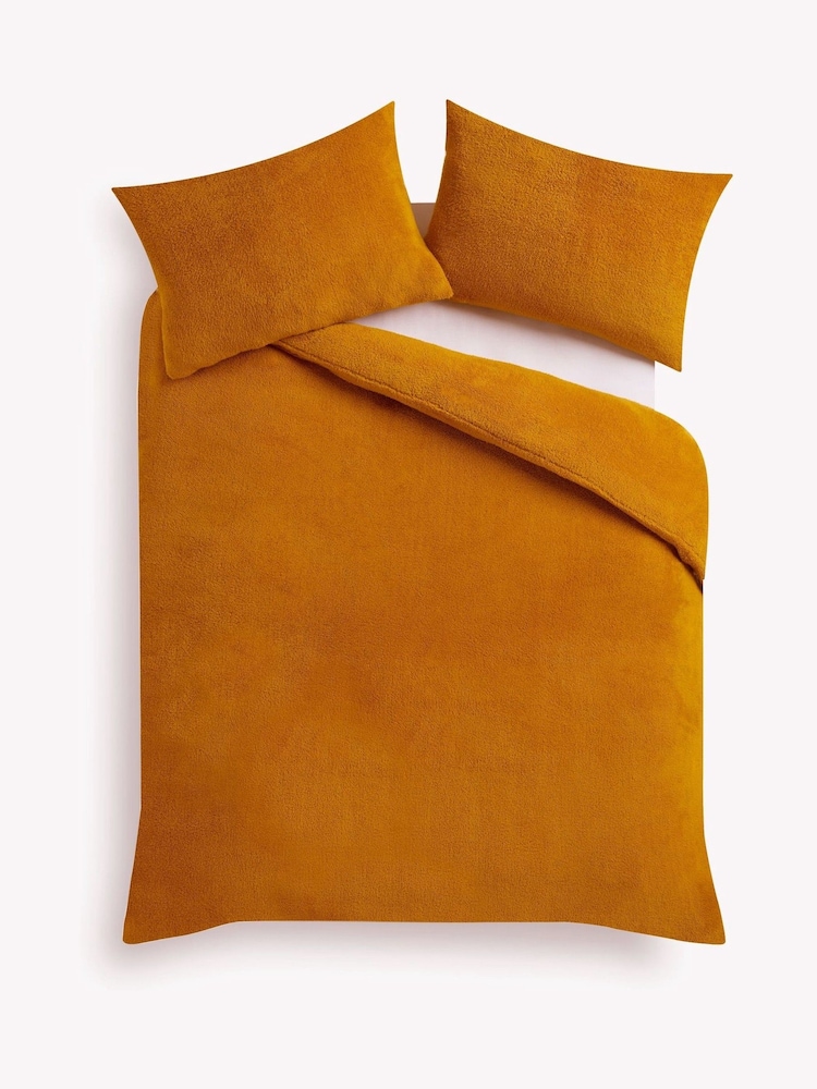 Ochre Yellow Soft Teddy Fleece Duvet Cover and Pillowcase Set - Image 5 of 5