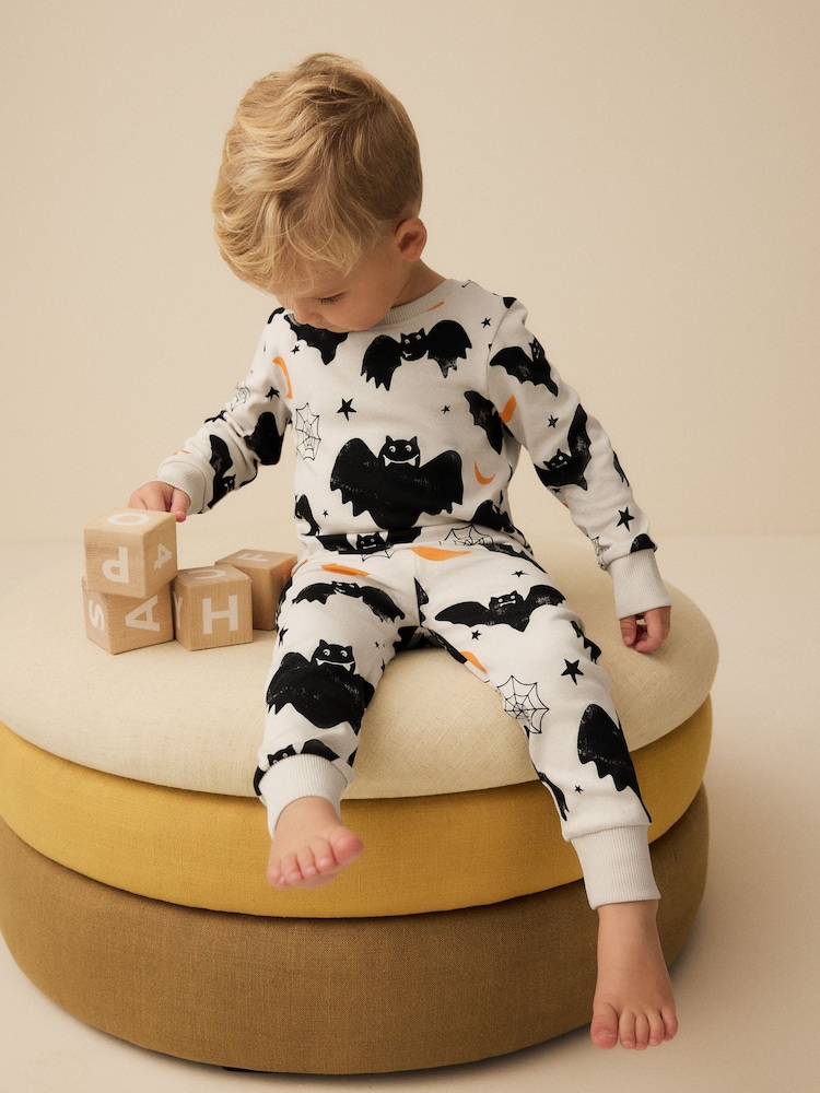 Bat Print Glow in the Dark Snuggle 100% Cotton Halloween Pyjamas Set (9mths-10yrs) - Image 2 of 8