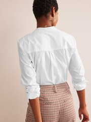 Boden White Lace-Panelled Poplin 100% Cotton Shirt - Image 2 of 5