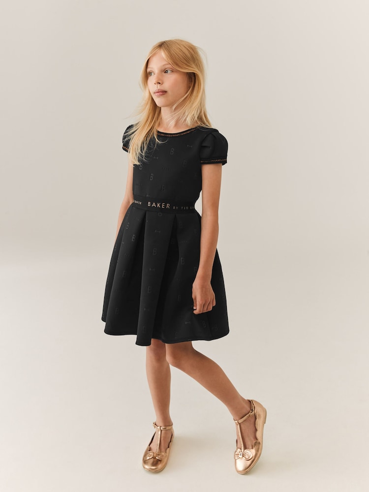 Negro - Vestido con diseño en relieve de scuba de Baker By Ted Baker - Imagen 2 de 8 Negro - Vestido con diseño en relieve de scuba de Baker By Ted Baker - Imagen 2 de 8
