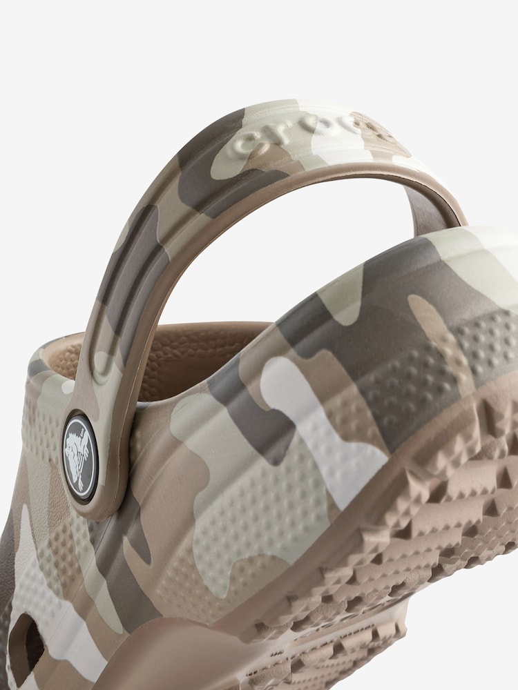 Crocs Brown Classic Kids Unisex Clogs - Image 4 of 4