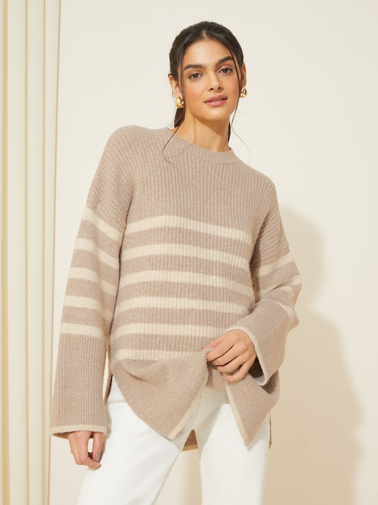 Pilzbraun - Friends Like These Gestreifter Pullover mit gespaltenem Saum - Bild 1 von 4