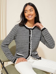 Friends Like These Bouclé-Strickjacke mit rundem Ausschnitt - Bild 1 von 4