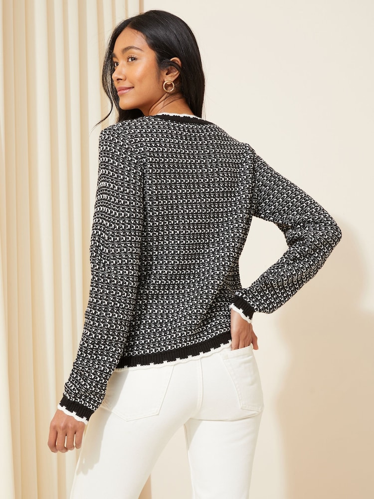 Friends Like These Bouclé-Strickjacke mit rundem Ausschnitt - Bild 4 von 4
