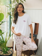 Conjunto de pijama largo con estampado de matcha natural de Urban Threads - Imagen 1 de 4