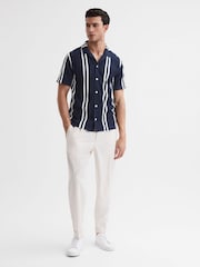 Reiss Navy/White Castle Ribbed Striped Cuban Collar Shirt - Image 3 of 5