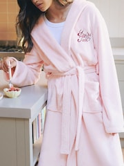 Urban Threads Urban Threads Pink You're My Jam Embroidered Fleece Dressing Gown - Bilde 3 av 4
