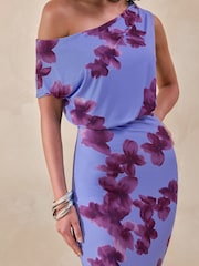 Club L London Blue Louisa | Blurred Floral Print Asymmetric-Neck Maxi Dress - Image 5 of 8