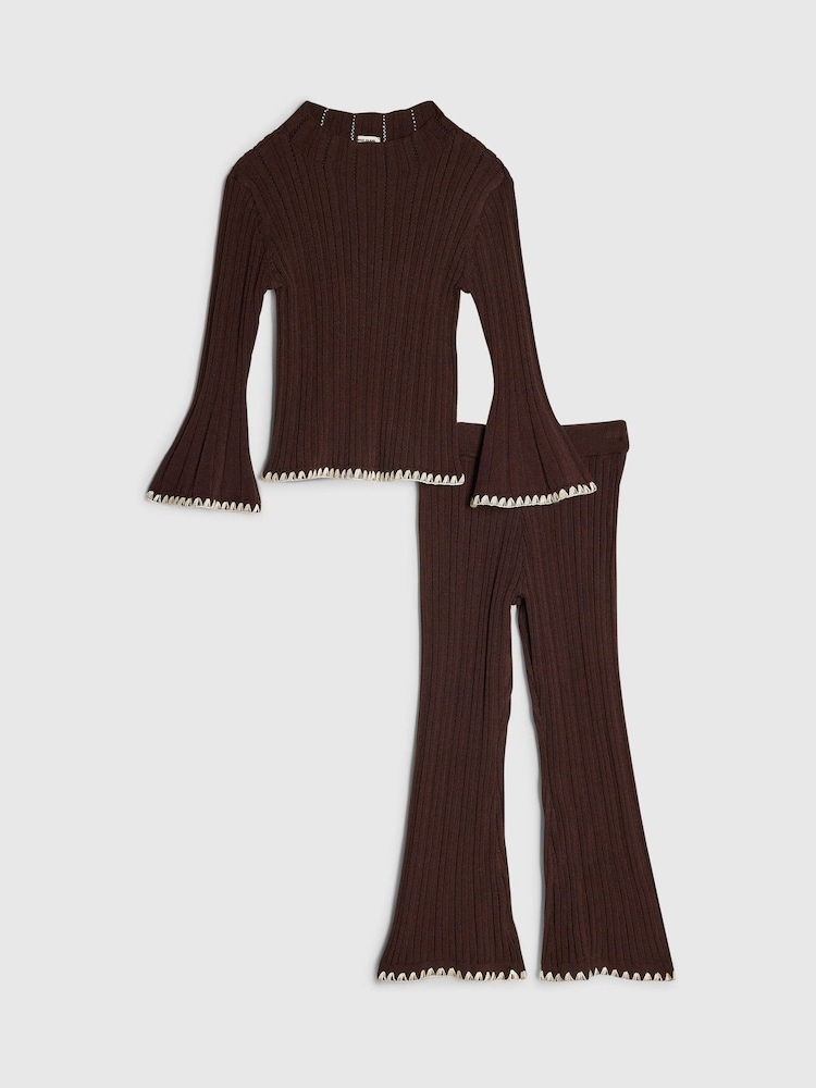 طقم من رداء عُلوي وبنطلون رياضي بغرز تزيينيّة من River Island - صورة 1 من 5