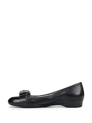 Naturalizer Polly Skimmers Leather Shoes - Image 4 of 6