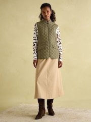 Joules Minx Green Showerproof Diamond Quilted Gilet - Image 8 of 10