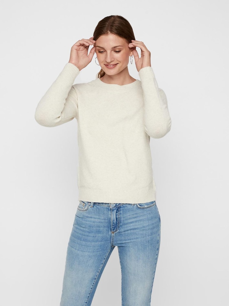 Cream περιστέρι - Vero Moda Στρογγυλή λαιμόκοψη, Απαλή πινελιά, άνετο πλεκτό πουλόβερ - Εικόνα 1 από 4