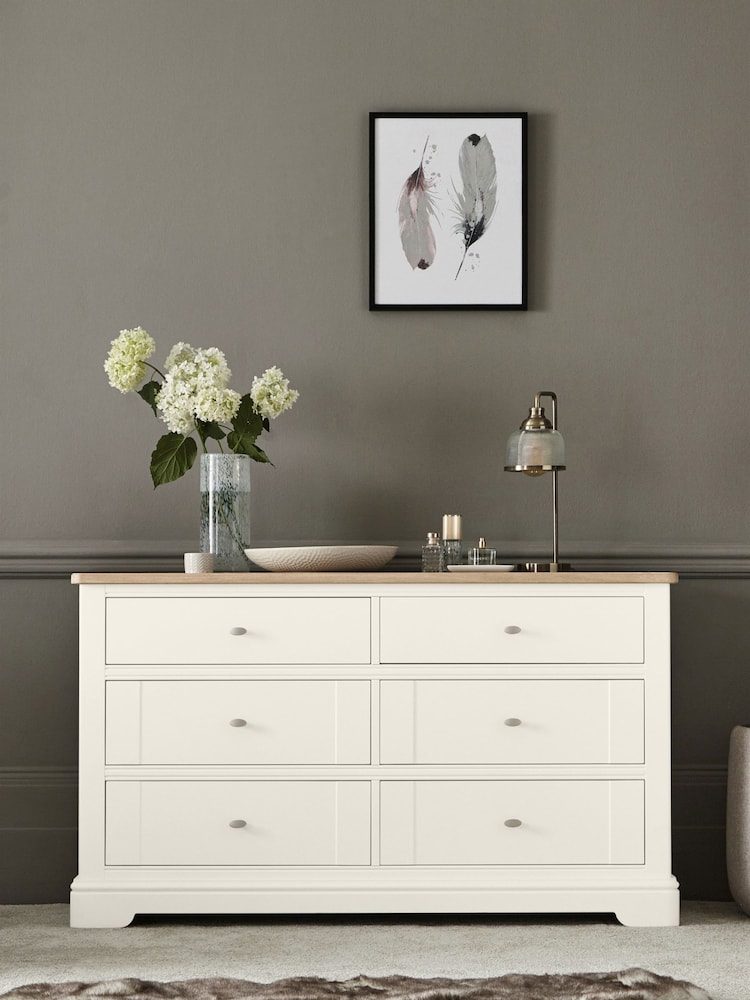 Chalk White Hampton Painted Oak Collection 6 Drawer Chest of Drawers - Image 1 of 9