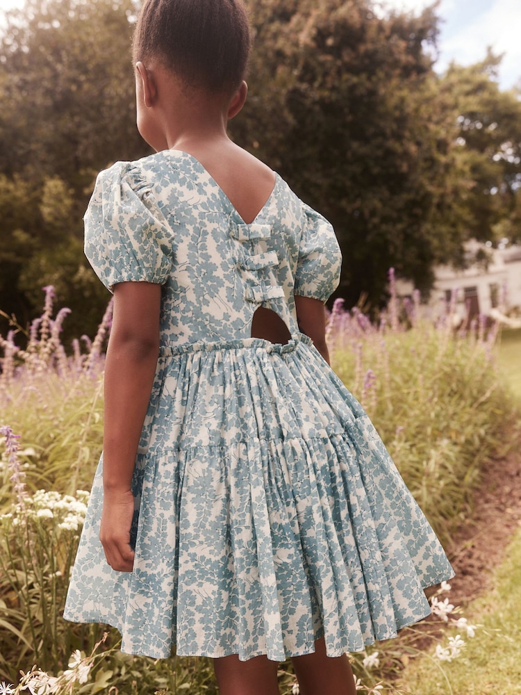 Laura Ashley White/Blue Bow Back Prom Dress - Image 4 of 8