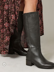 Long Tall Sally Leather Knee High Boots In Standard Fit - صورة 5 من 5