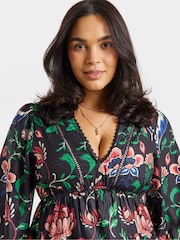 Simply Be Border Print Skater Dress - صورة 4 من 4