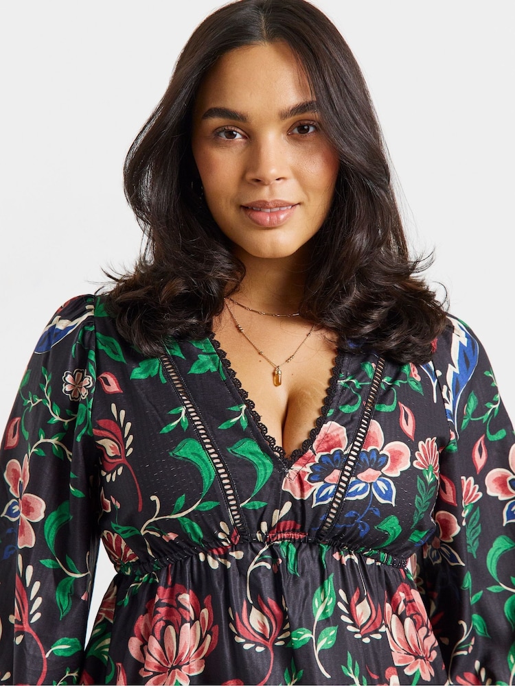 Simply Be Border Print Skater Dress - صورة 4 من 4 Simply Be Border Print Skater Dress - صورة 4 من 4