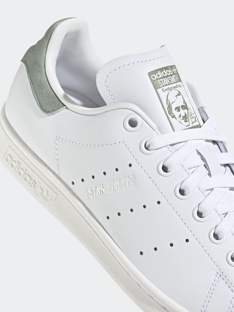 adidas Originals Stan Smith Trainers - Image 2 of 6