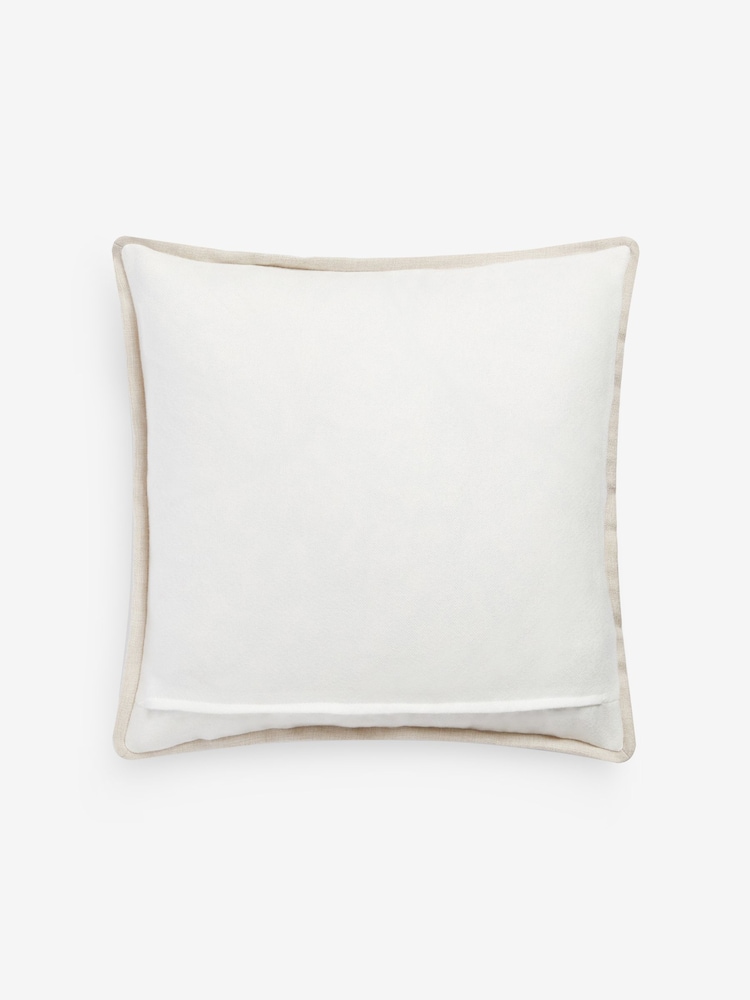 White 50 x 50cm Dalby Contrast Edge Cushion - Image 3 of 4